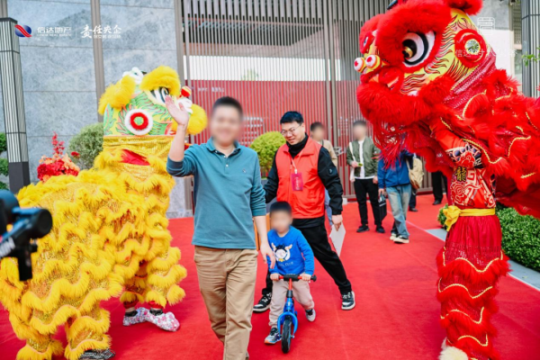鑫耀证券 信达地产郑州时代国著项目顺利交付